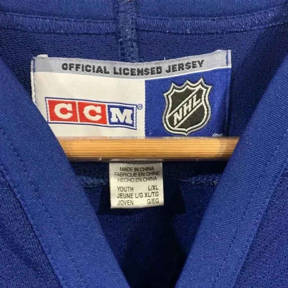 Vintage Toronto Maple Leafs CCM NHL Hockey Jersey - Picture 3 of 10